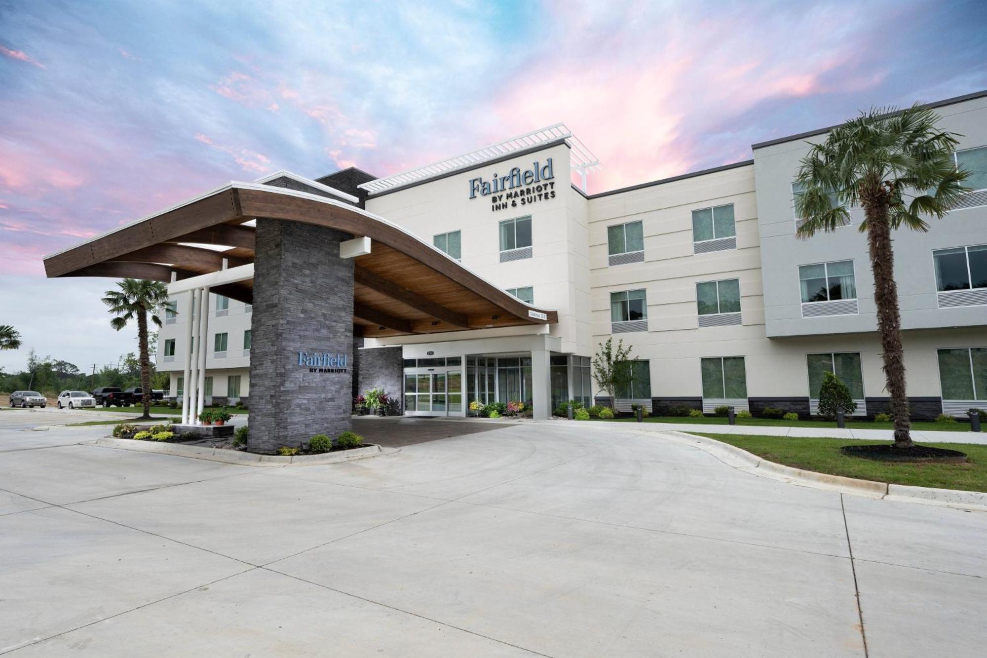 Fairfield Inn & Suites Arkadelphia Exterior photo